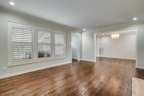 $899,000 | 1432 Sylvan Avenue, Dallas, TX 75208