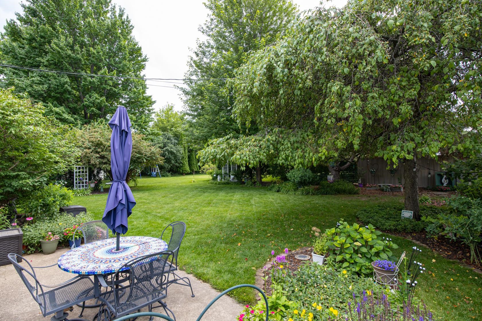 1715 North Viola Street Appleton, WI 54911 - Photo 36 of 44