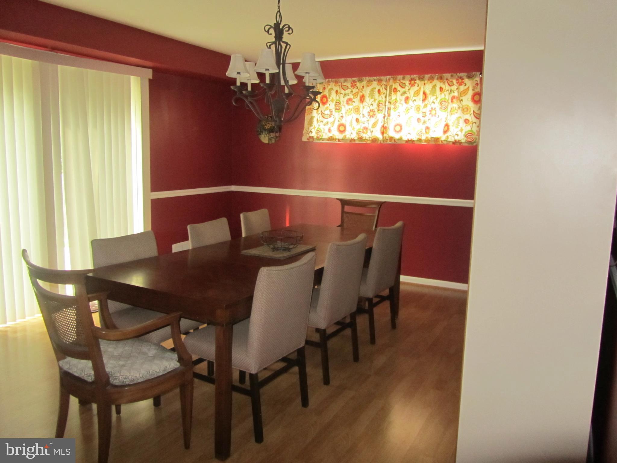 817 Hyde Road Silver Spring, MD 20902 - Photo 5 of 16 Dining Room