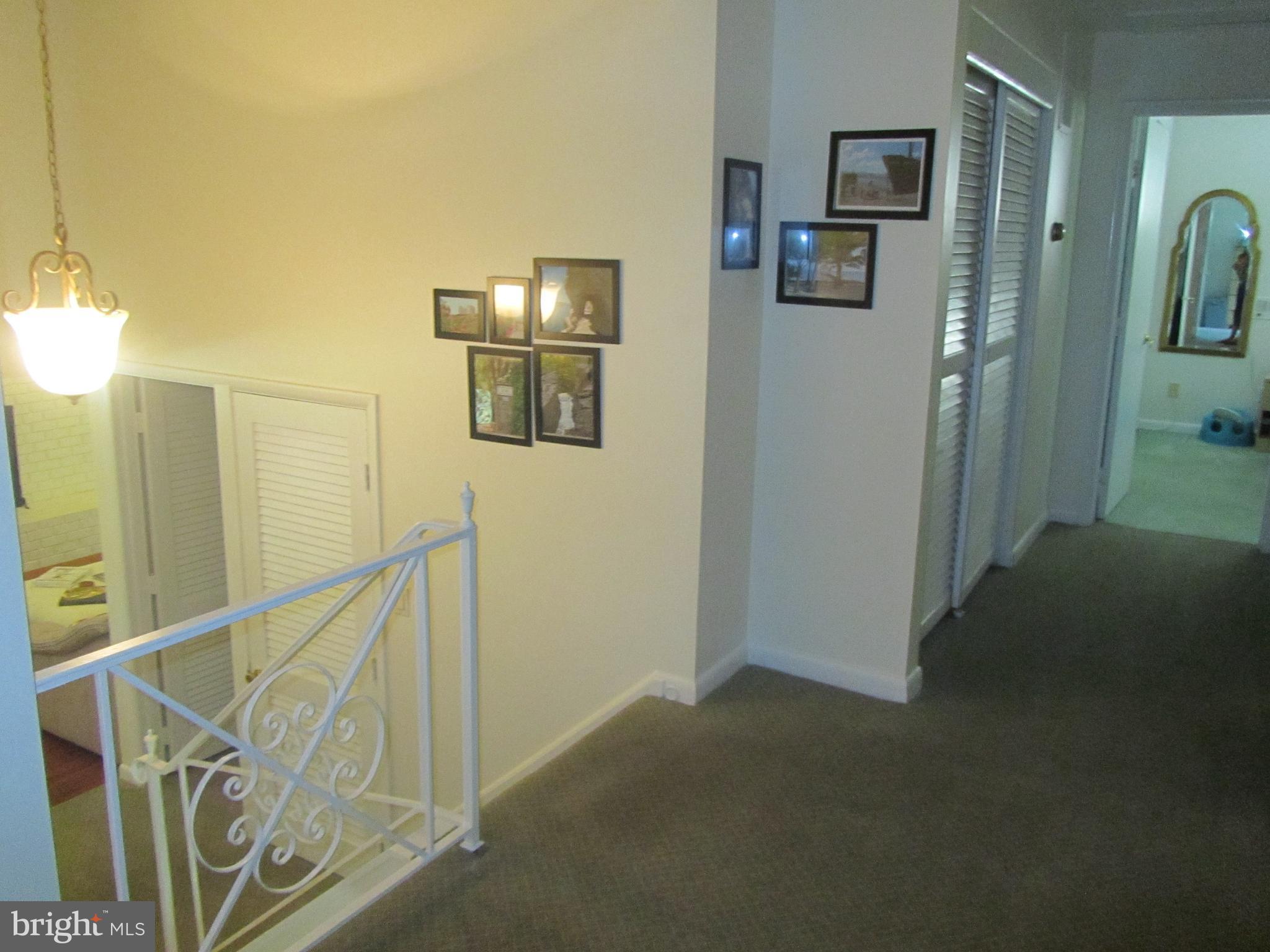 817 Hyde Road Silver Spring, MD 20902 - Photo 8 of 16 Interior (General)