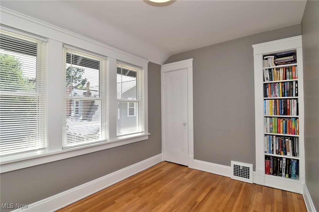 2657 Shaker Road Cleveland Heights, OH 44118 - Photo 34 of 45