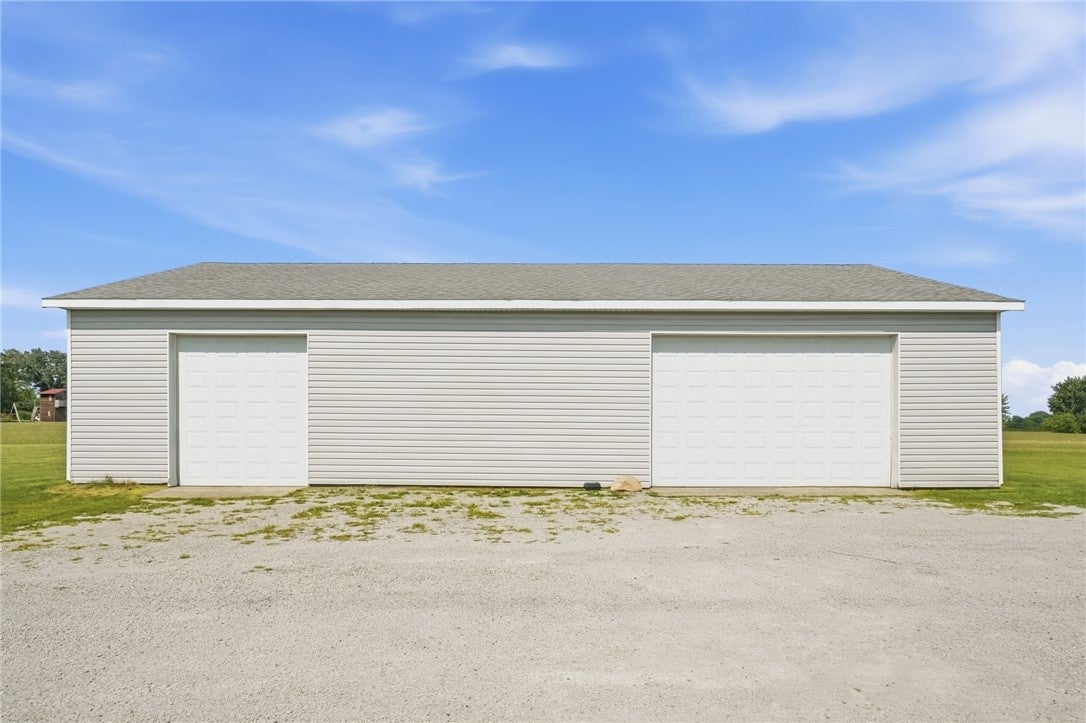 3678 Old Springfield Road Springfield, OH 45502 - Photo 60 of 65 3-car garage bay pole barn