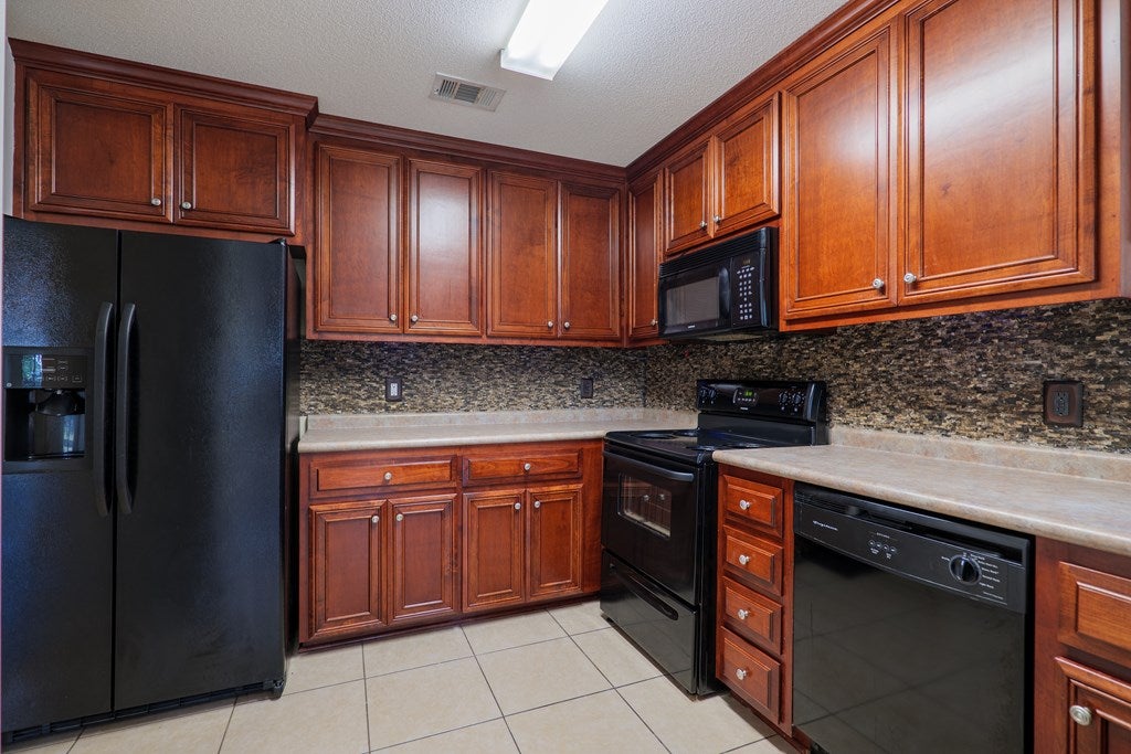 3688 Tupelo Road Valdosta, GA 31605 - Photo 10 of 33 Gallery Image 10
