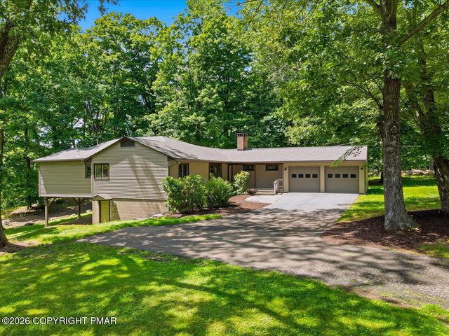 $460,000 | 307 Foxglove Road, Stroudsburg, PA 18360