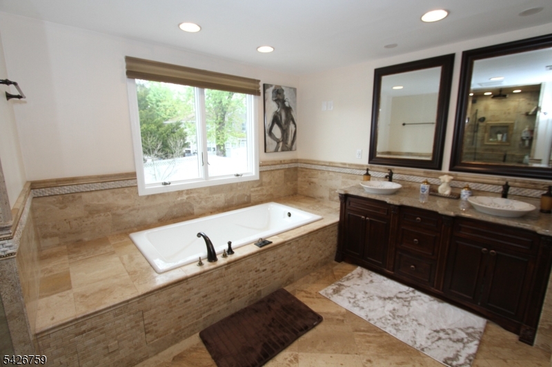 7 Stuart Street Waldwick, NJ 07463 - Photo 36 of 49