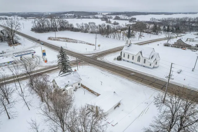 $179,000 | 101 West Broadway, Elizabeth, MN 56533