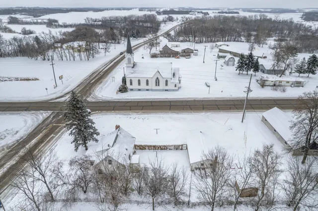 $179,000 | 101 West Broadway, Elizabeth, MN 56533