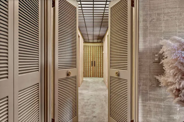 $2,498,888 | 4704 Hillcrest View Drive, Boise, ID 83705