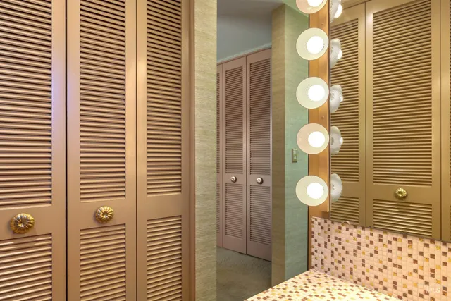 $2,498,888 | 4704 Hillcrest View Drive, Boise, ID 83705