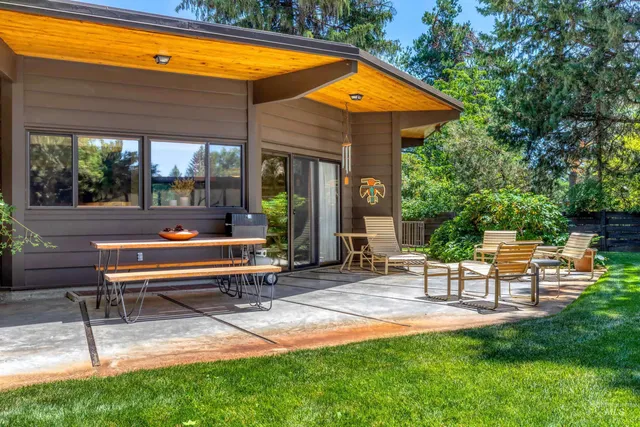 $2,498,888 | 4704 Hillcrest View Drive, Boise, ID 83705