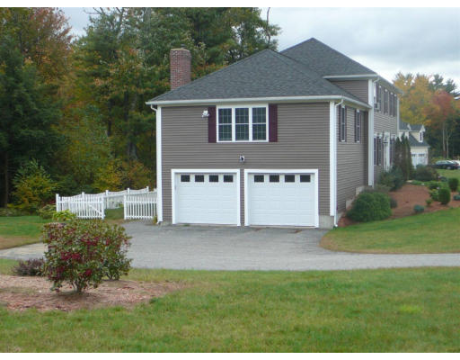 6 Lizzy Lane Rutland, MA 01543 - Photo 12 of 13