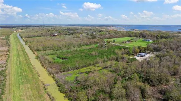 $89,900 | 639 Florissant Highway, St. Bernard, LA 70085