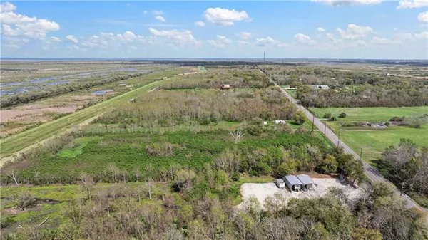 $89,900 | 639 Florissant Highway, St. Bernard, LA 70085