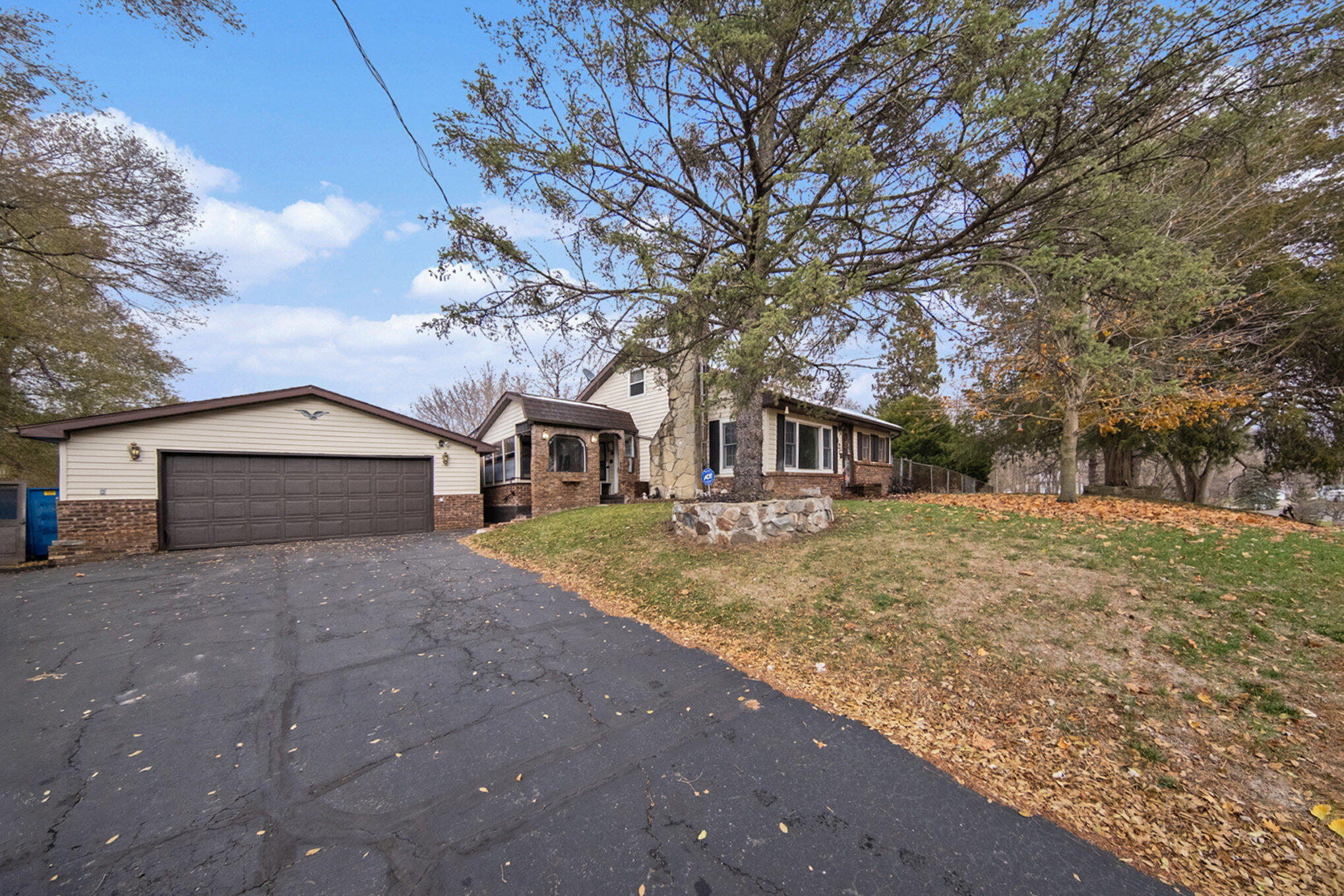 120 West Liberty Road Clarklake, MI 49234 - Photo 3 of 35 002_file_502