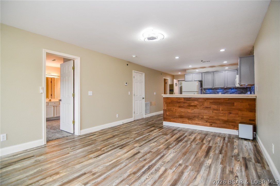 194 Sac Road, Unit D101 Sunrise Beach, MO 65079 - Photo 15 of 47