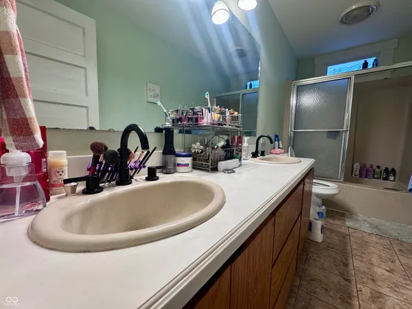 $254,999 | 7 South Bloomington Street, Greencastle, IN 46135