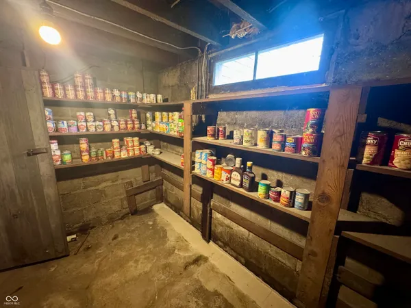 $254,999 | 7 South Bloomington Street, Greencastle, IN 46135