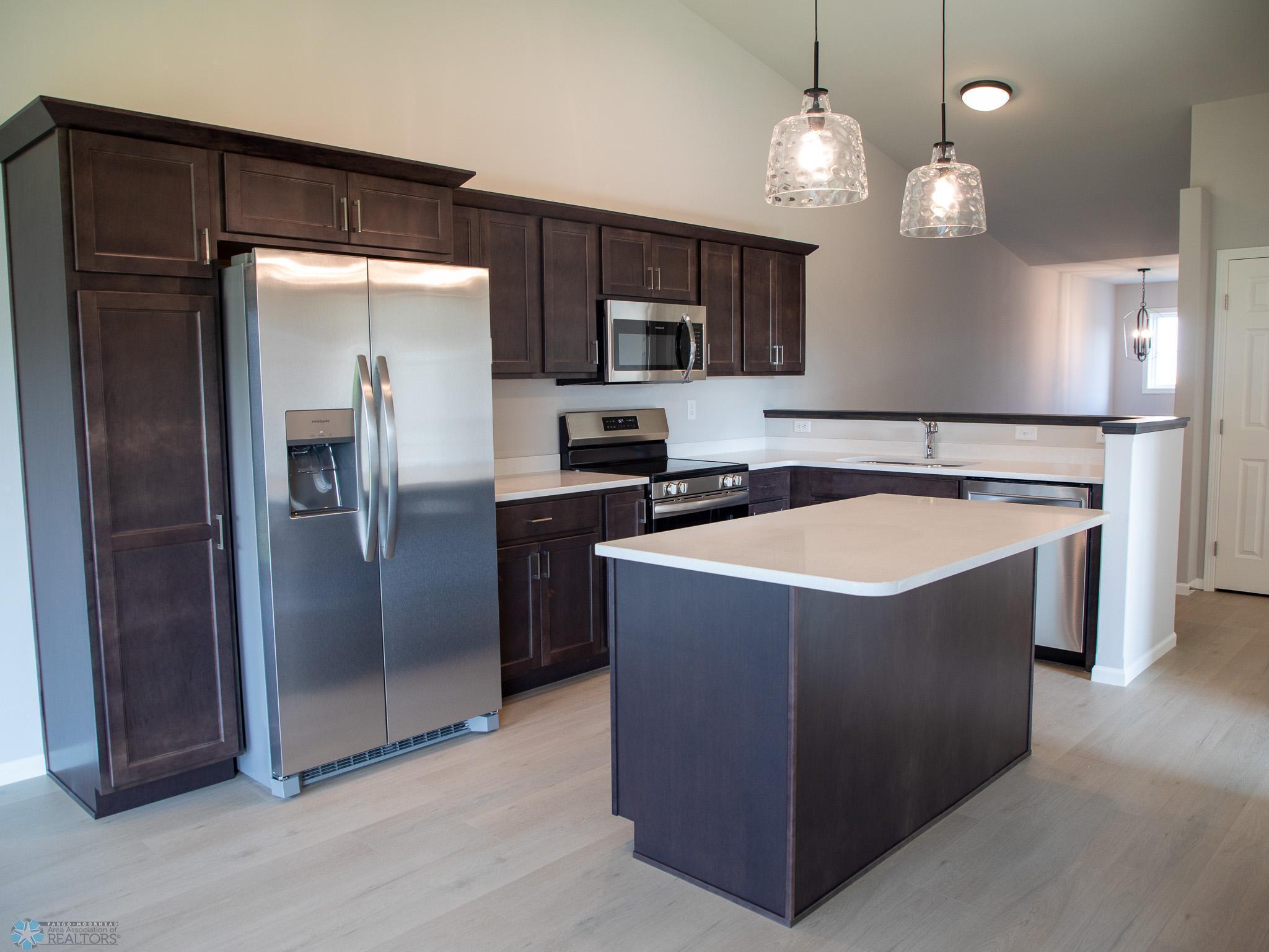 6715 Meadow View Drive South Fargo, ND 58104 - Photo 2 of 29