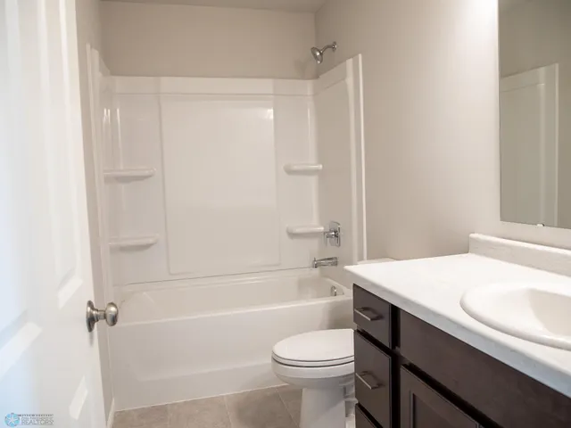 $329,999 | 6715 Meadow View Drive South, Fargo, ND 58104