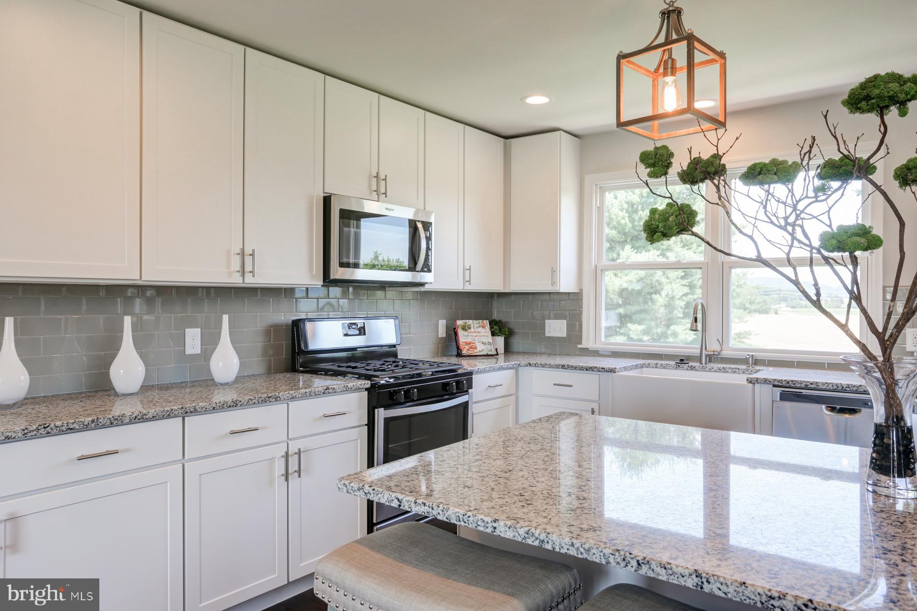 328 Ridge Hill Road Carlisle, PA 17015 - Photo 33 of 54 Kitchen