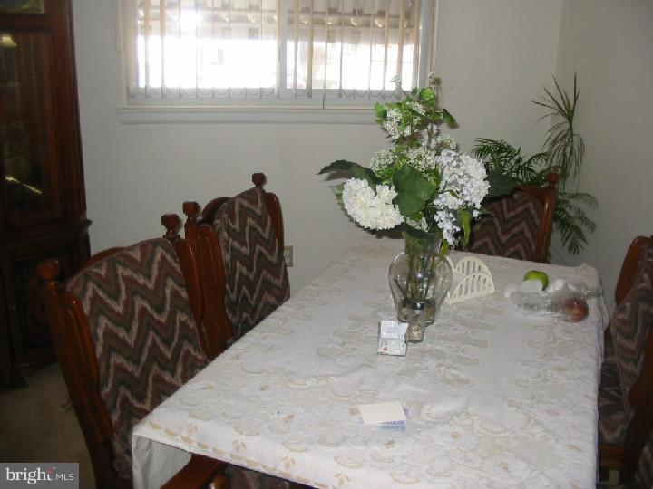 243 College Drive Pemberton, NJ 08068 - Photo 8 of 8 Dining Room