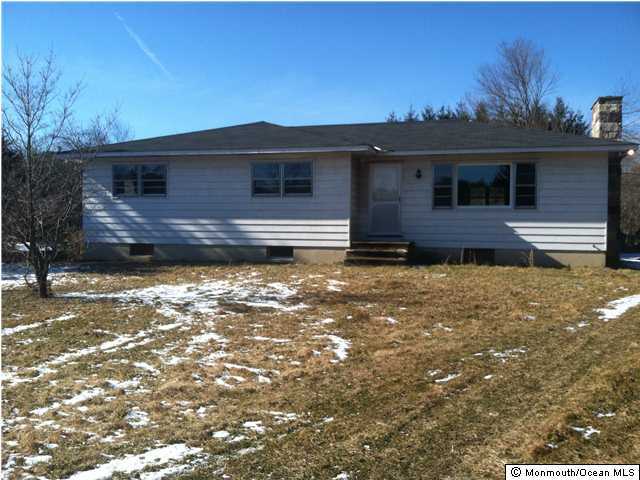 200 Siloam Road Freehold, NJ 07728 - Photo 1 of 3 Primary Photo