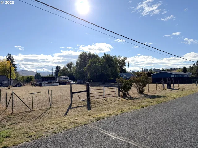 $46,500 | 16th, Baker City, OR 97814