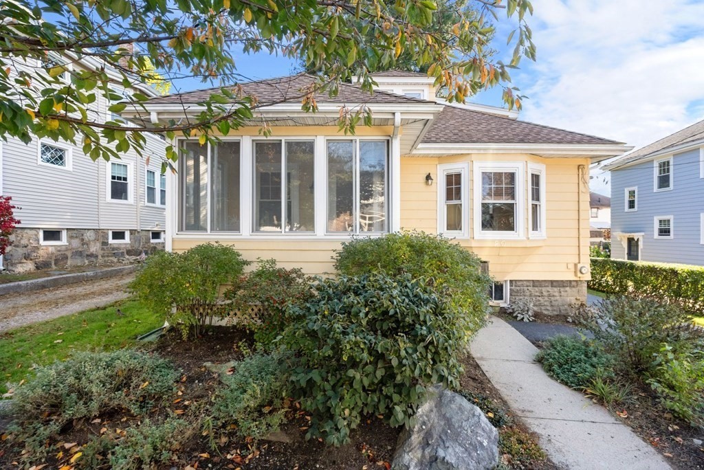20 Thurston Road Watertown, MA 02472 - Photo 2 of 28 Gallery Image 2