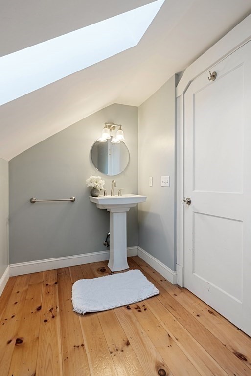20 Thurston Road Watertown, MA 02472 - Photo 23 of 28 Gallery Image 23