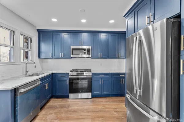 $4,500 | 840 East Broadway, Unit UPPR, Long Beach, NY 11561