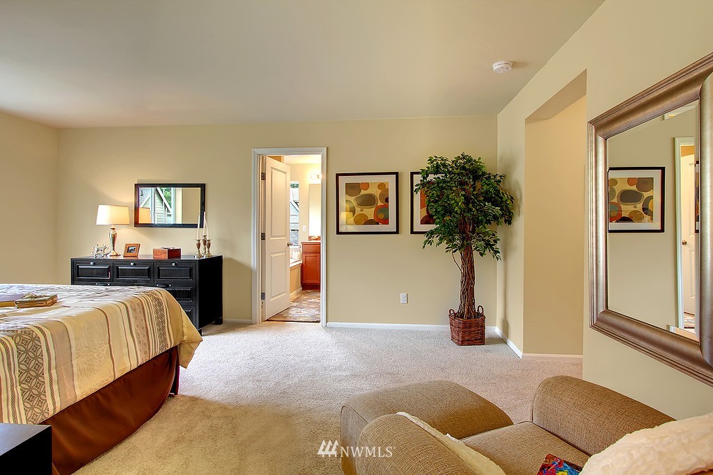 18311 39th Avenue Southeast Bothell, WA 98012 - Photo 11 of 15 Gallery Image 11