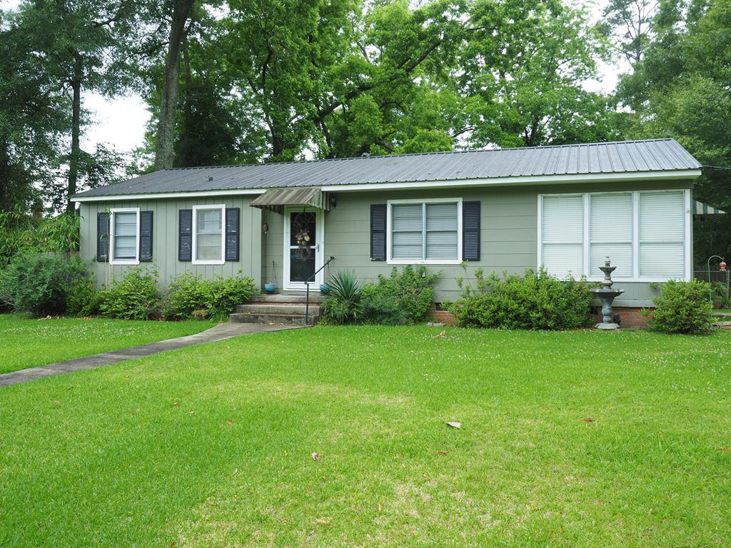 804 Chestnut Street Summit, MS 39666 - Photo 1 of 21 Main View