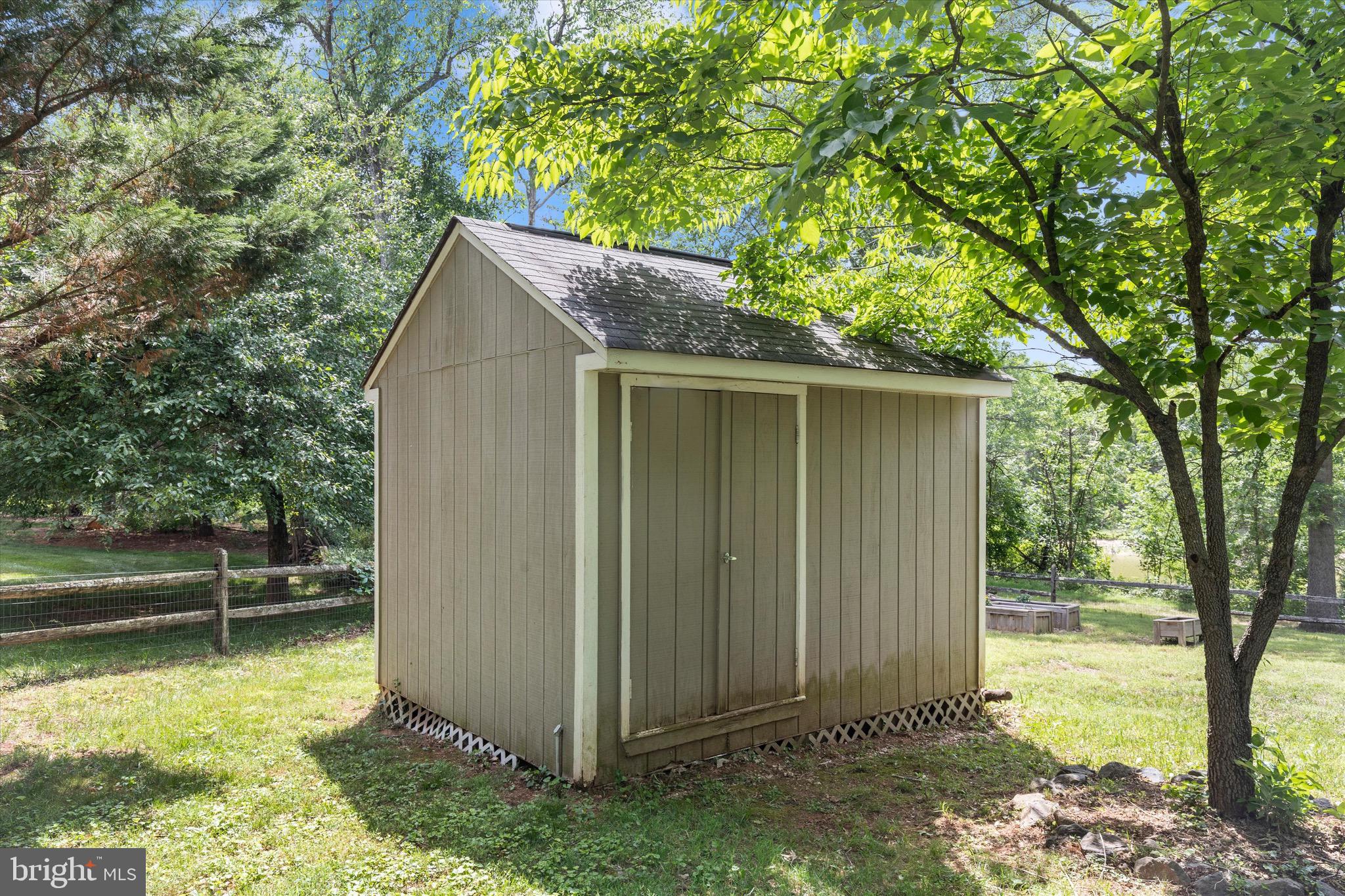 6 Tom Fox Court Poolesville, MD 20837 - Photo 47 of 70