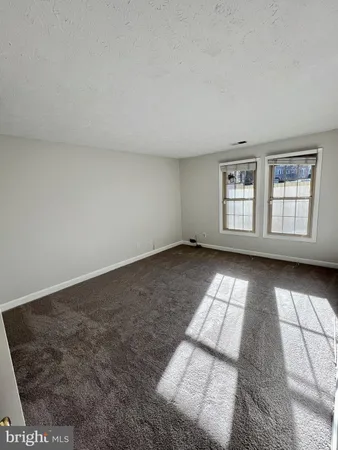 $2,650 | 12002 Ridge Knoll Drive, Unit 7, Fairfax, VA 22033