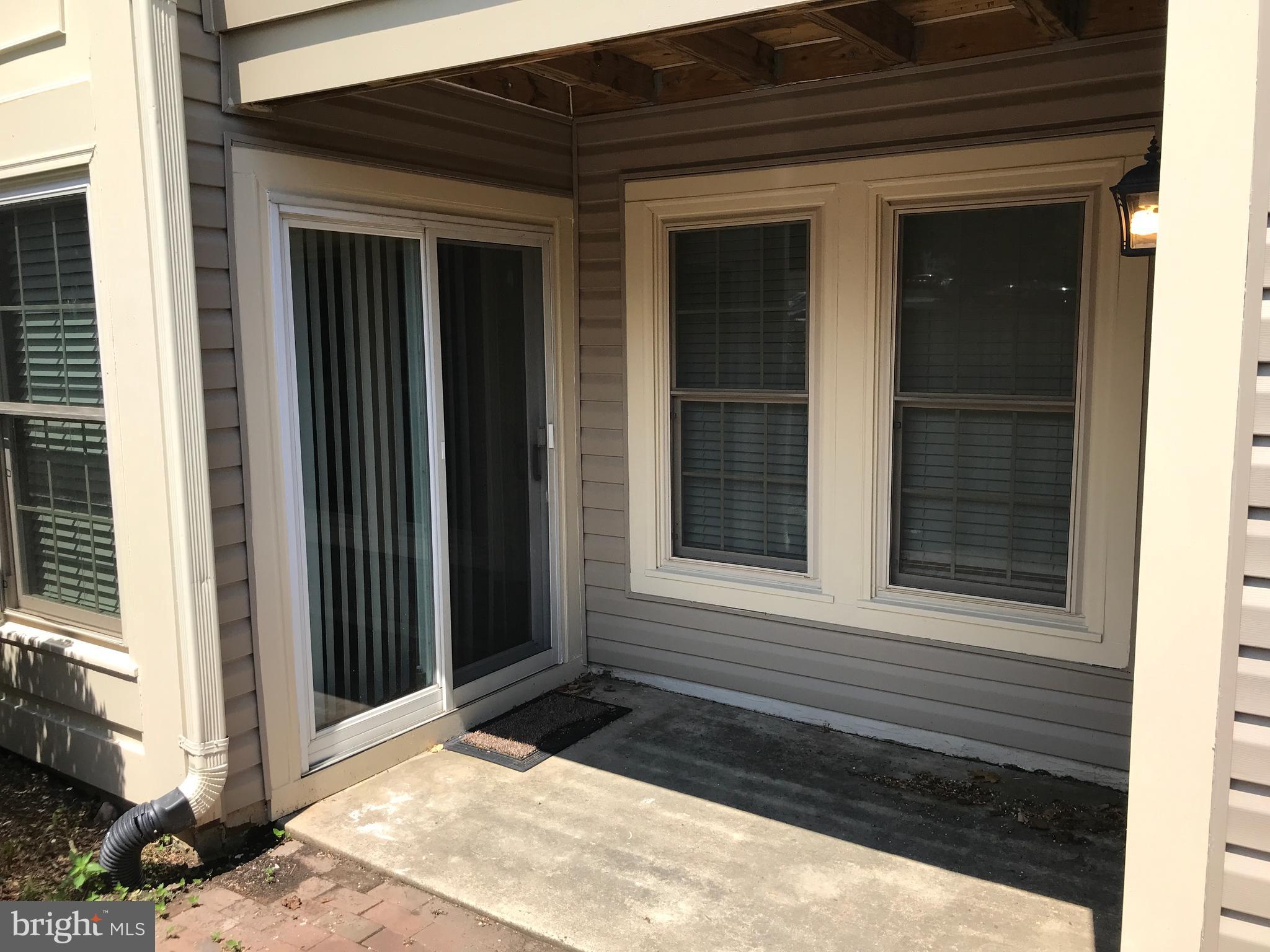 12002 Ridge Knoll Drive, Unit 7 Fairfax, VA 22033 - Photo 14 of 14 patio