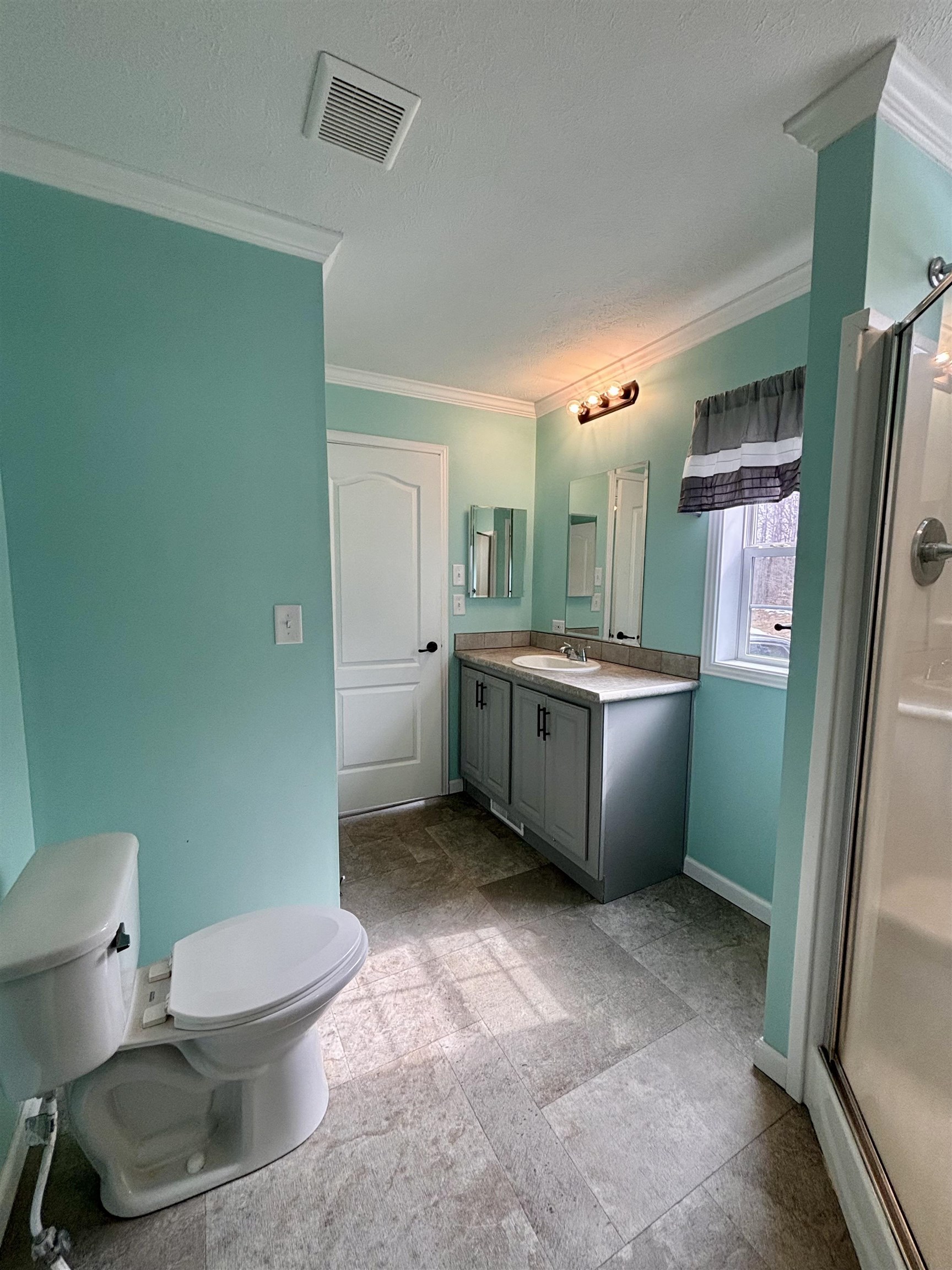 545 Elm Street, Unit 4 Milford, NH 03055 - Photo 25 of 35