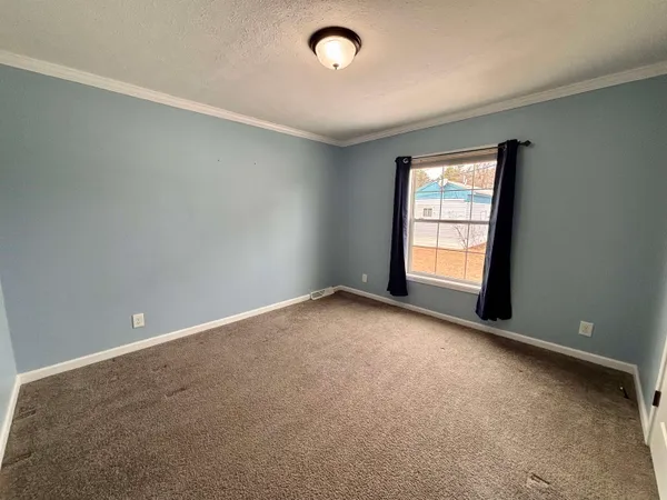 $229,900 | 545 Elm Street, Unit 4, Milford, NH 03055