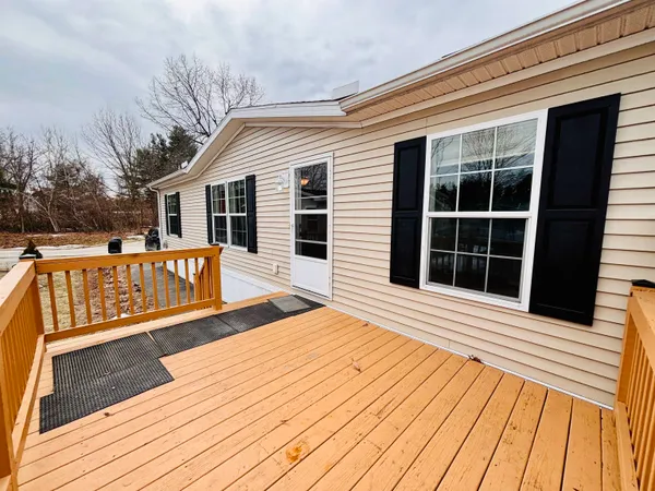 $229,900 | 545 Elm Street, Unit 4, Milford, NH 03055