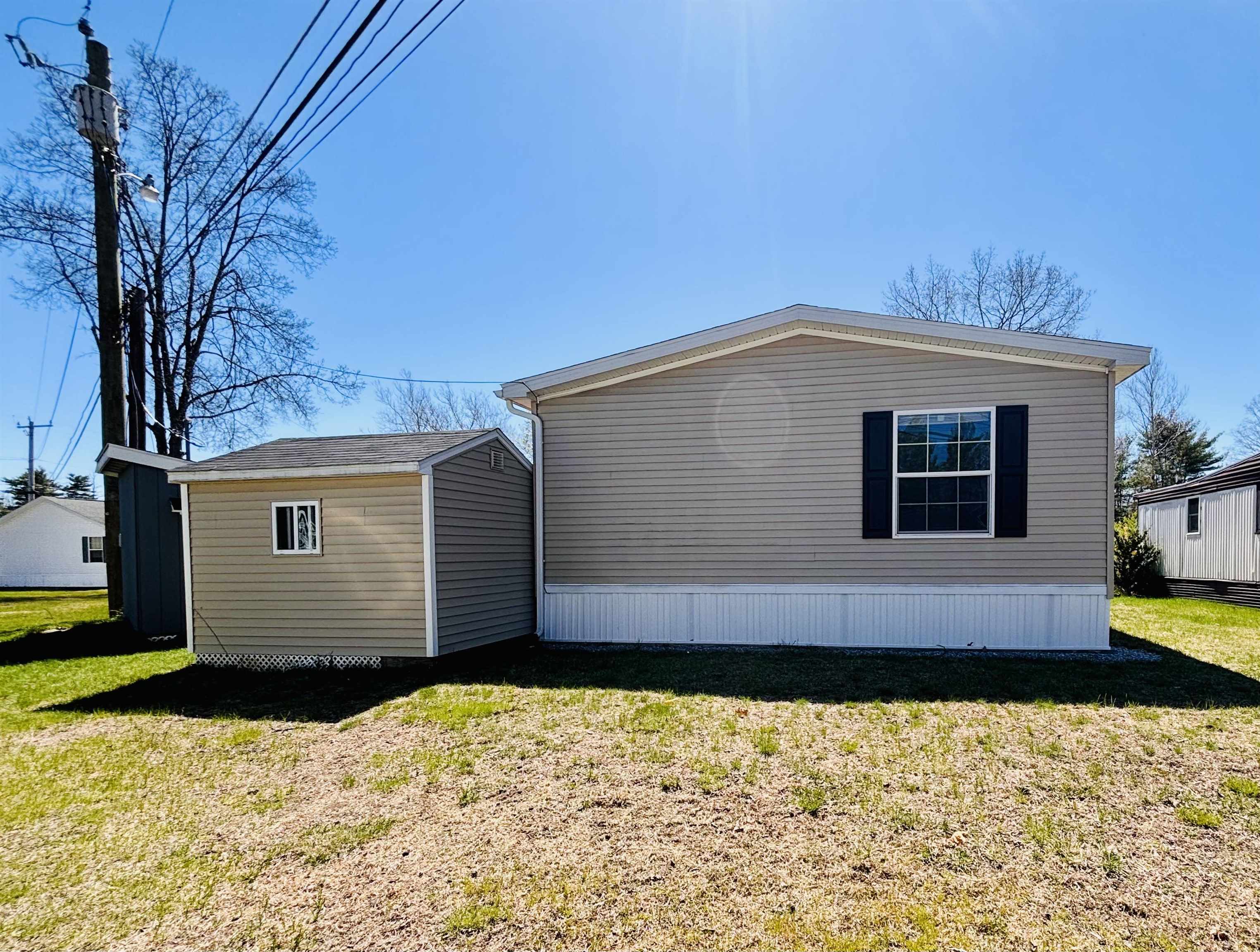 545 Elm Street, Unit 4 Milford, NH 03055 - Photo 5 of 35