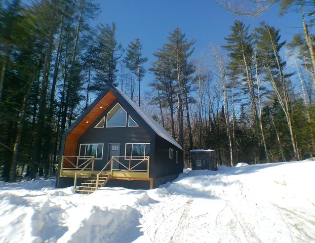 $399,000 | 1451 Main Road, Chatham, NH 03813