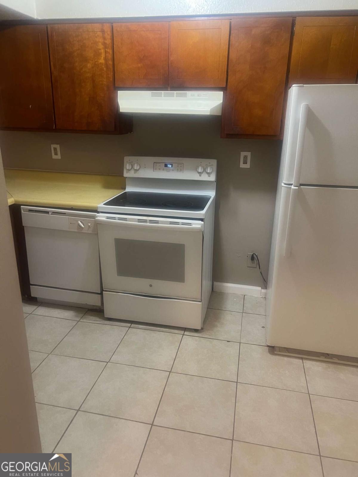 5913 Sutcliff Square Lithonia, GA 30058 - Photo 4 of 7