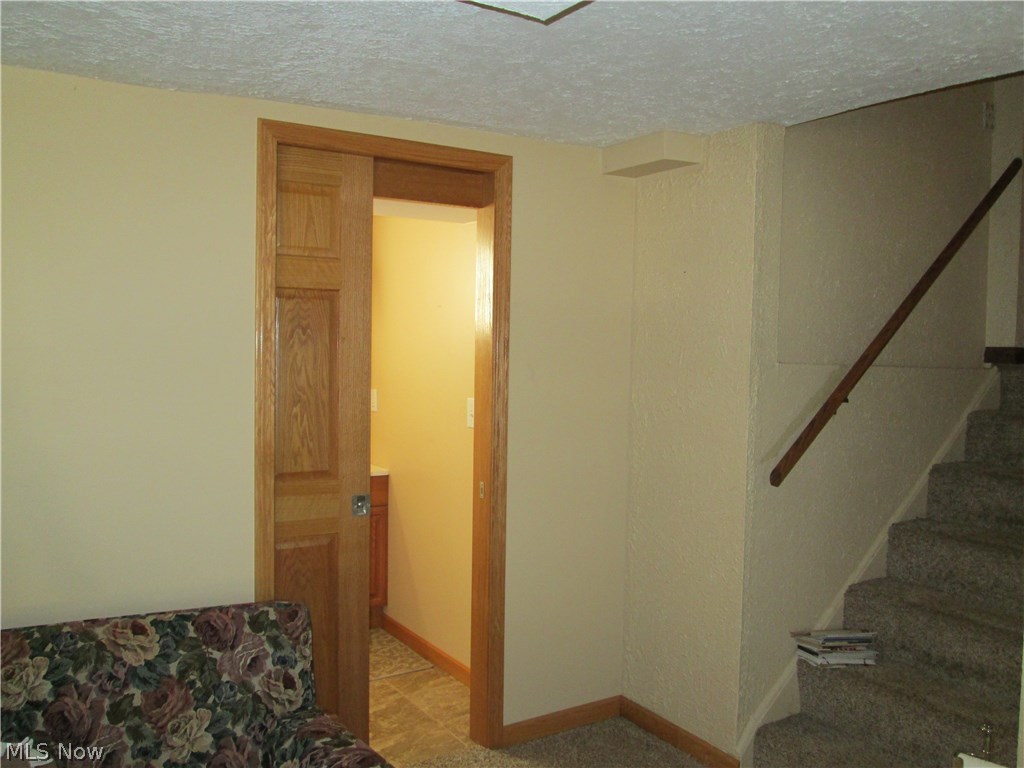 65121 Mathews Road Cambridge, OH 43725 - Photo 17 of 35