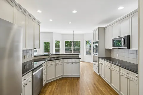 $720,000 | 304 Pinnacle Place, Nashville, TN 37221