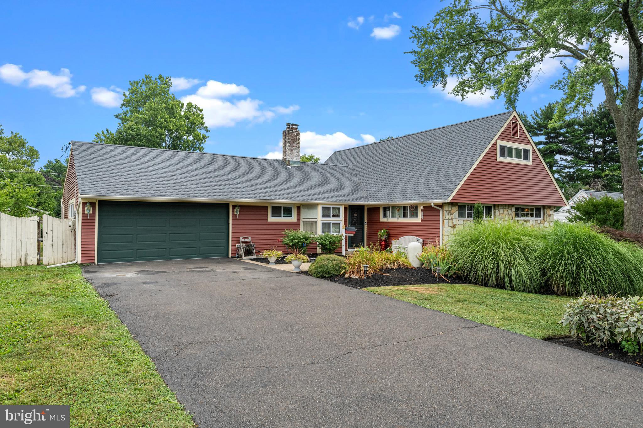 10 Sugarplum Road Levittown, PA 19056 - Photo 1 of 38 Massive 2 car wide driveway with parking for 6