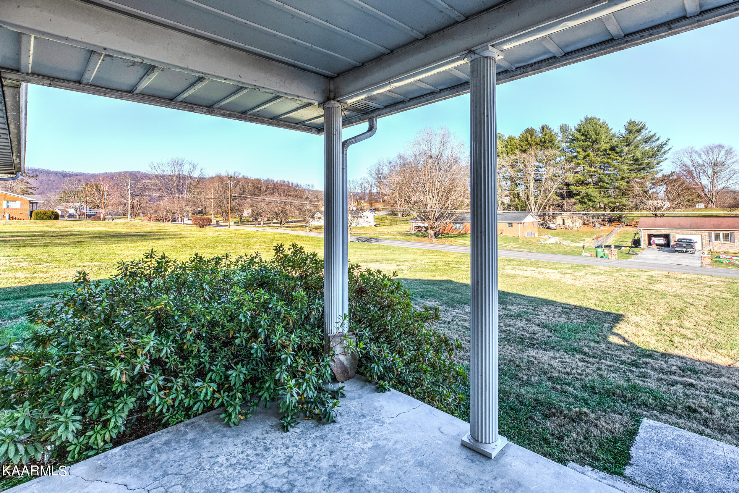 442 Carr Wynn Road La Follette, TN 37766 - Photo 11 of 42 442 Carrwynn Rd-10