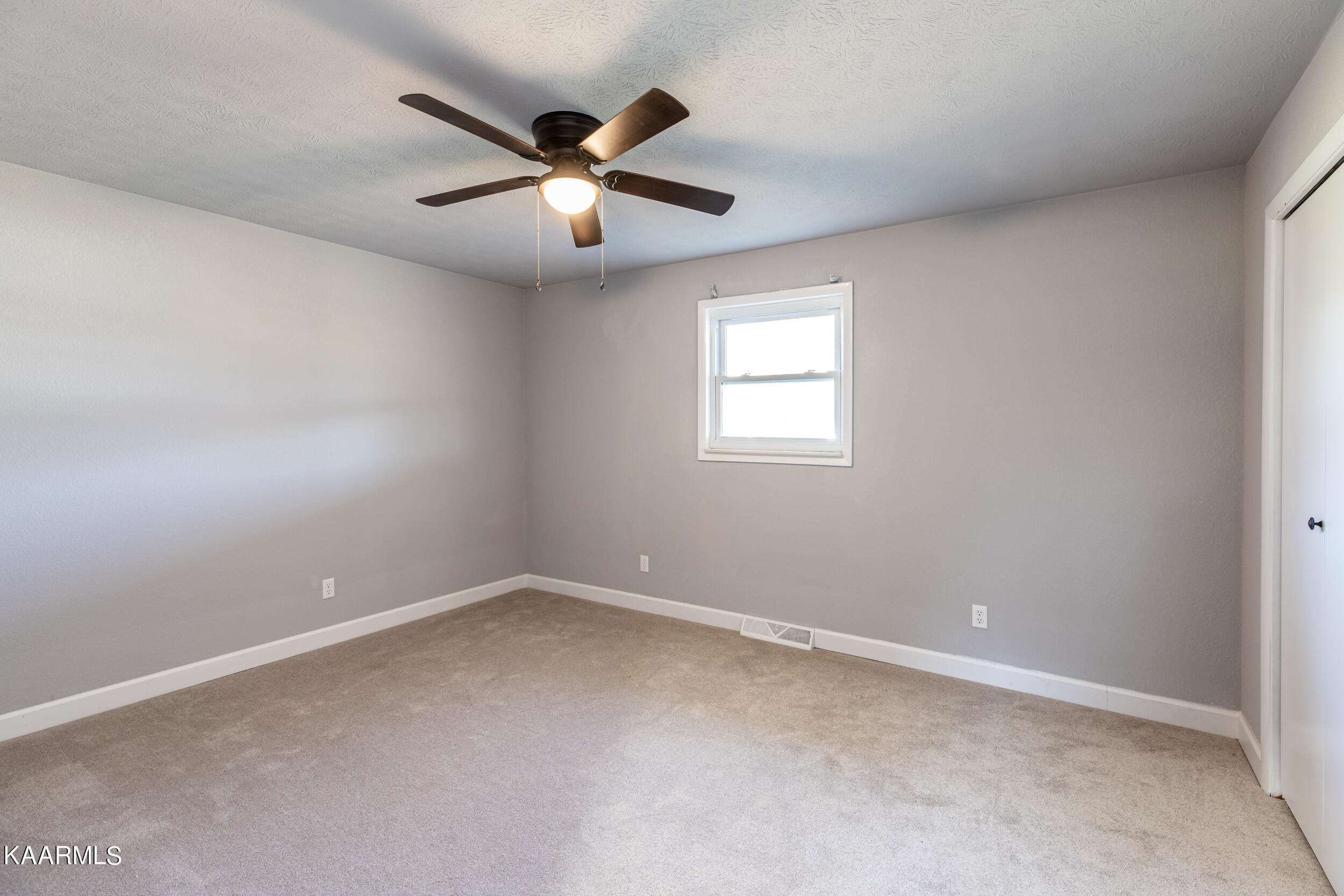 442 Carr Wynn Road La Follette, TN 37766 - Photo 30 of 42 442 Carrwynn Rd-30