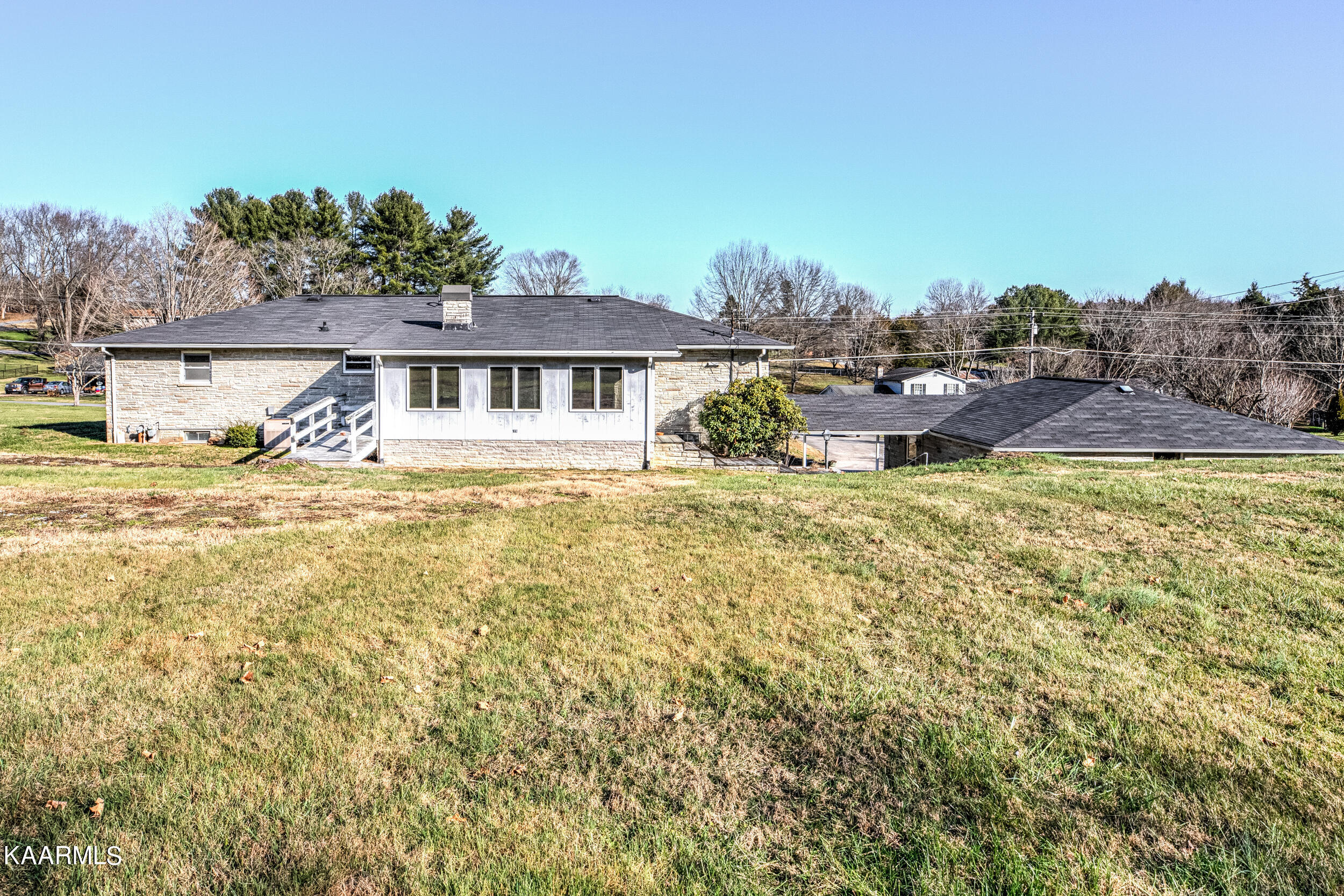 442 Carr Wynn Road La Follette, TN 37766 - Photo 5 of 42 Rear