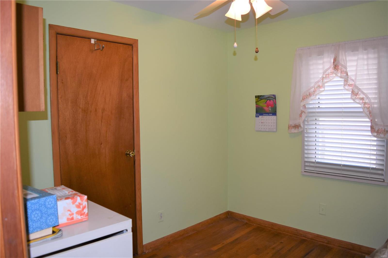 1007 Lindemann Road St. Louis, MO 63131 - Photo 12 of 14 Gallery Image 12