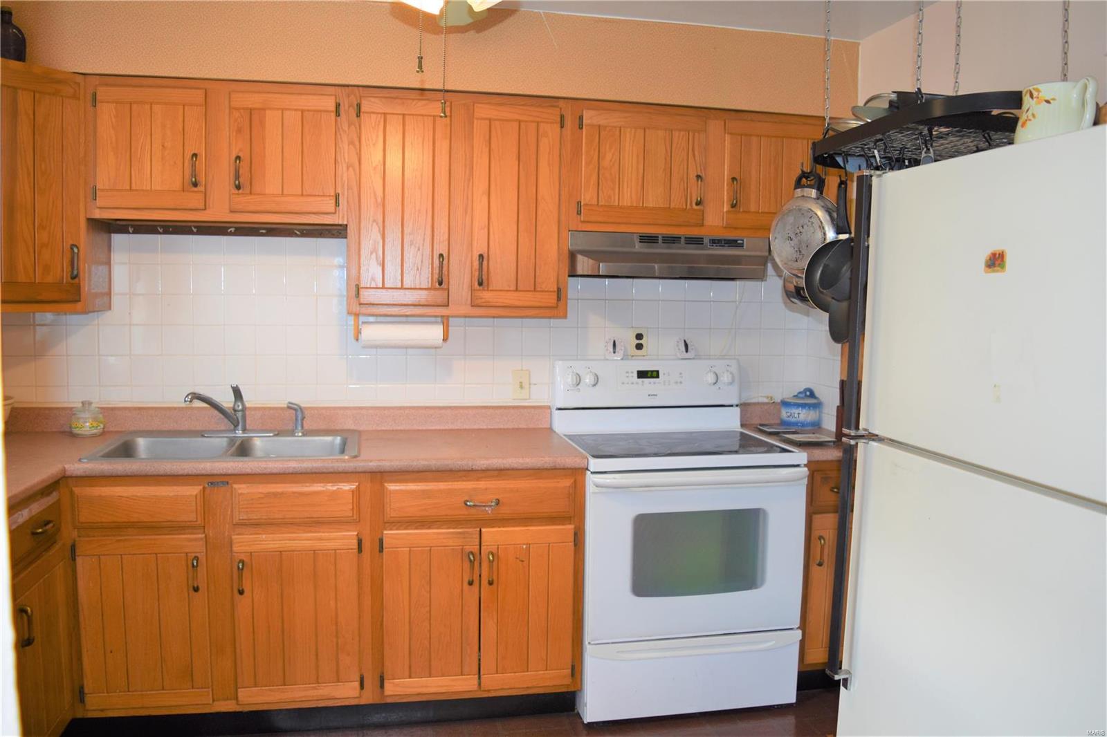 1007 Lindemann Road St. Louis, MO 63131 - Photo 6 of 14 Gallery Image 6