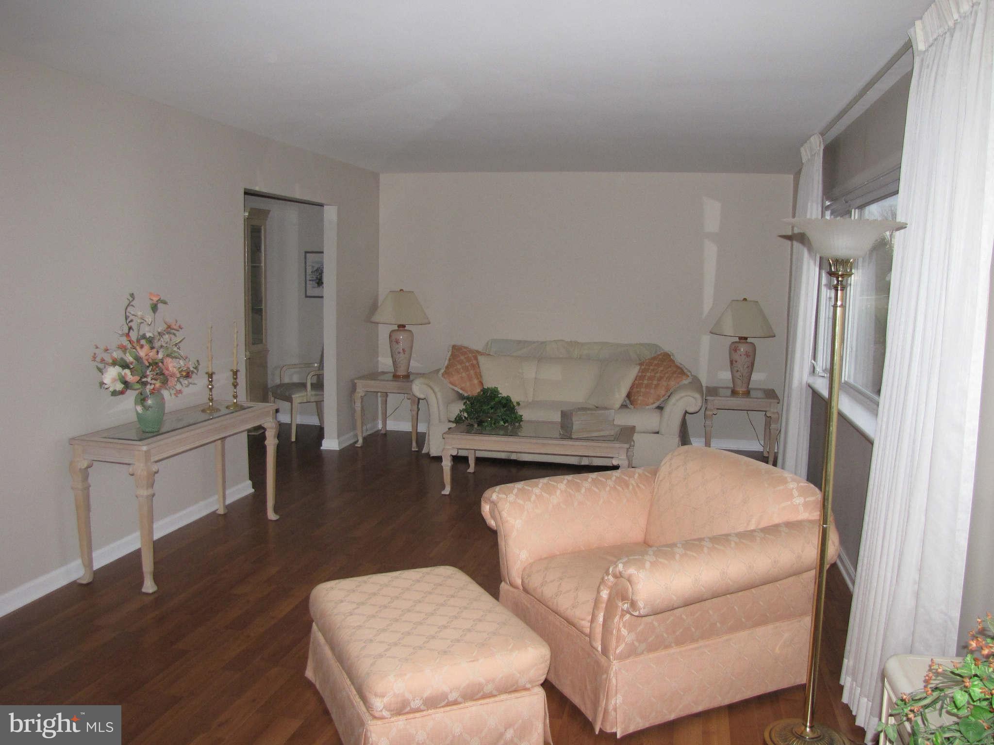 7218 Kennebunk Road Baltimore, MD 21244 - Photo 5 of 30 Interior (General)